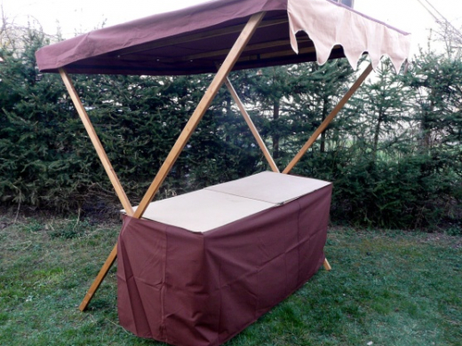 Prodejní stánek, skládací dřevěný 2x2m